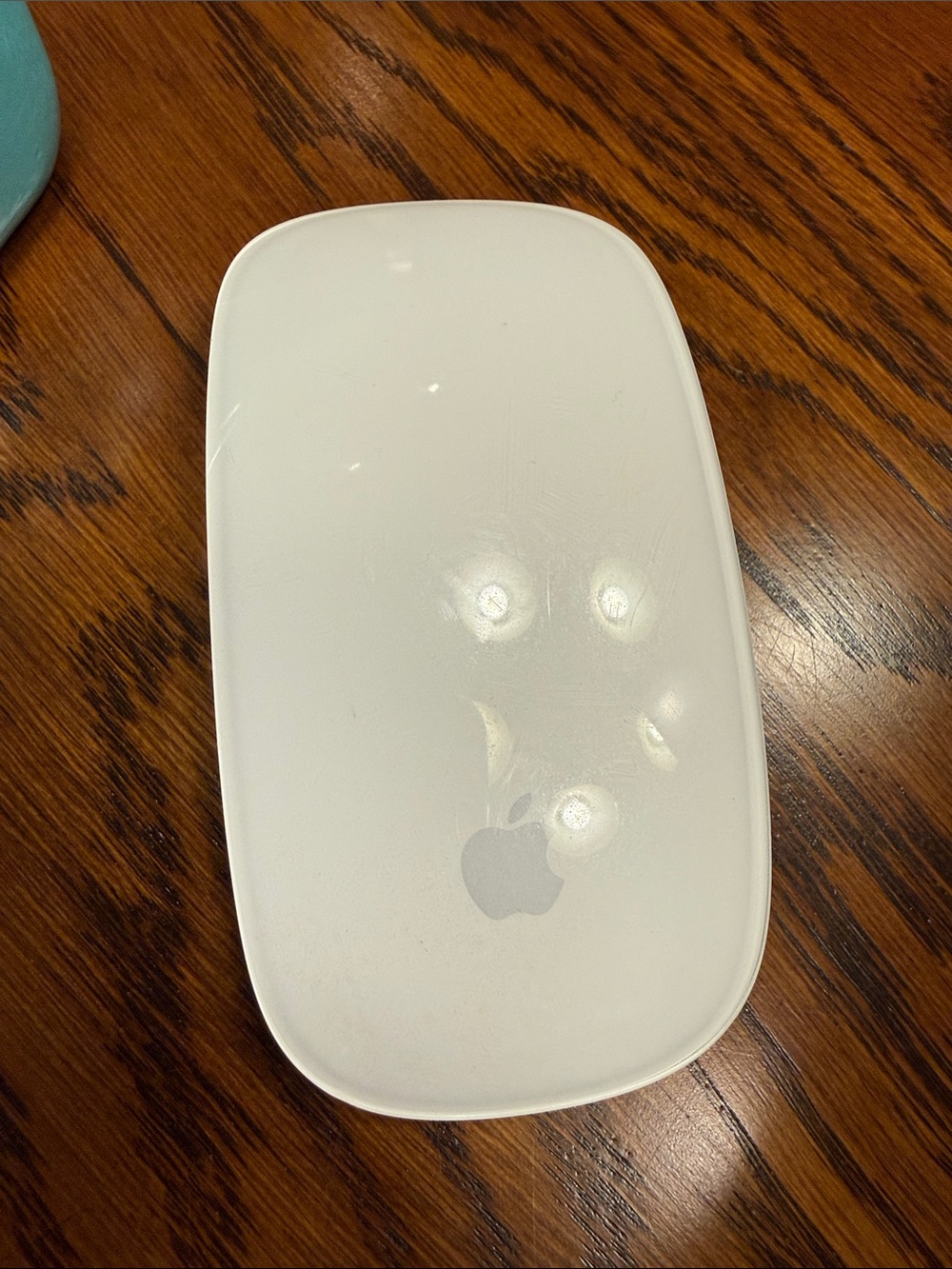 Apple White Magic Mouse - Multi-Touch Bluetooth Mouse 1st Generation